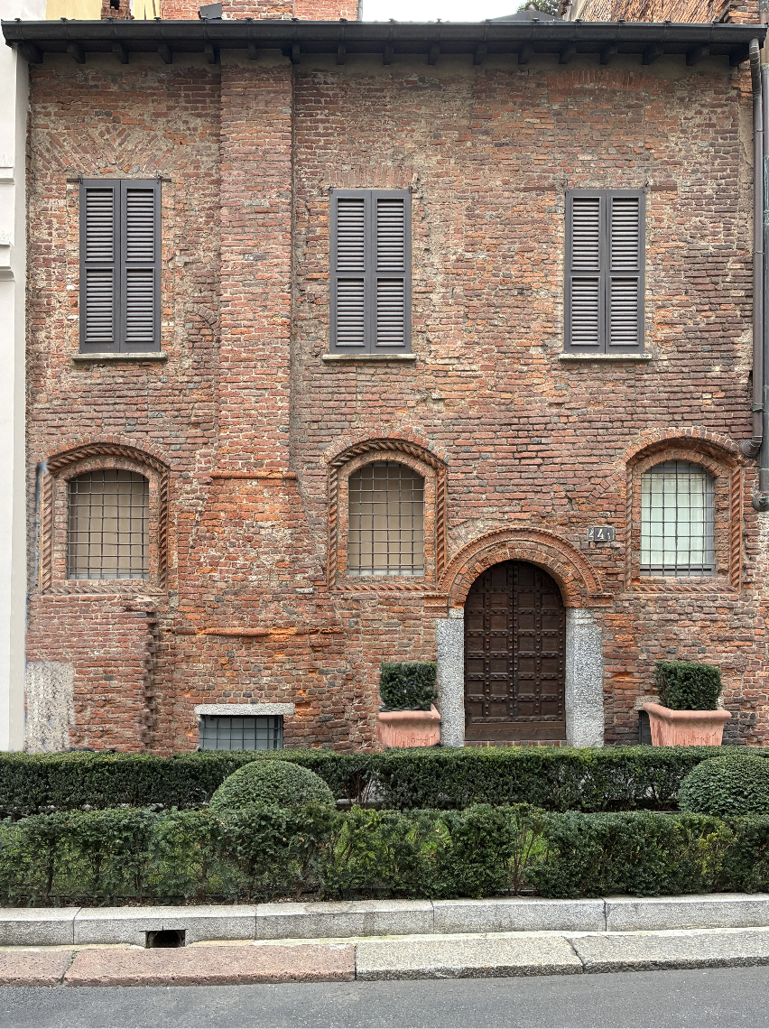 Casa del prestino, la facciata